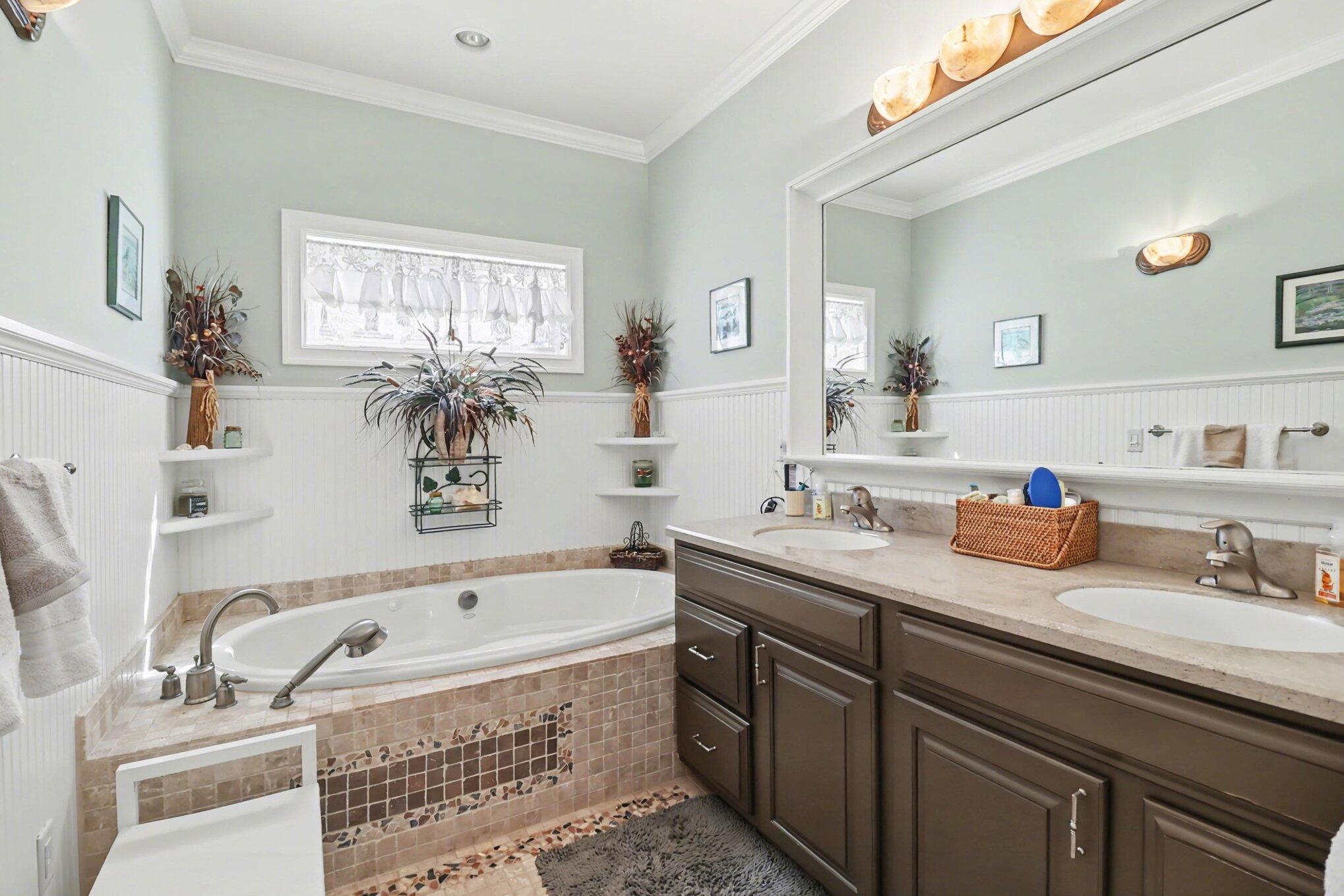 5383 Tonto Road Pentwater, MI 49449 - Photo 30 of 42 Primary Bath