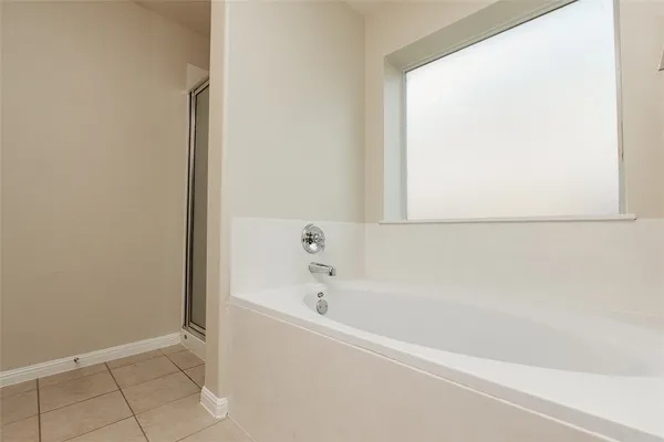 $1,725 | 429 Blackman Trail, Hutto, TX 78634