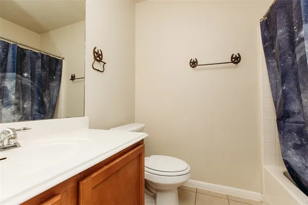 $1,725 | 429 Blackman Trail, Hutto, TX 78634