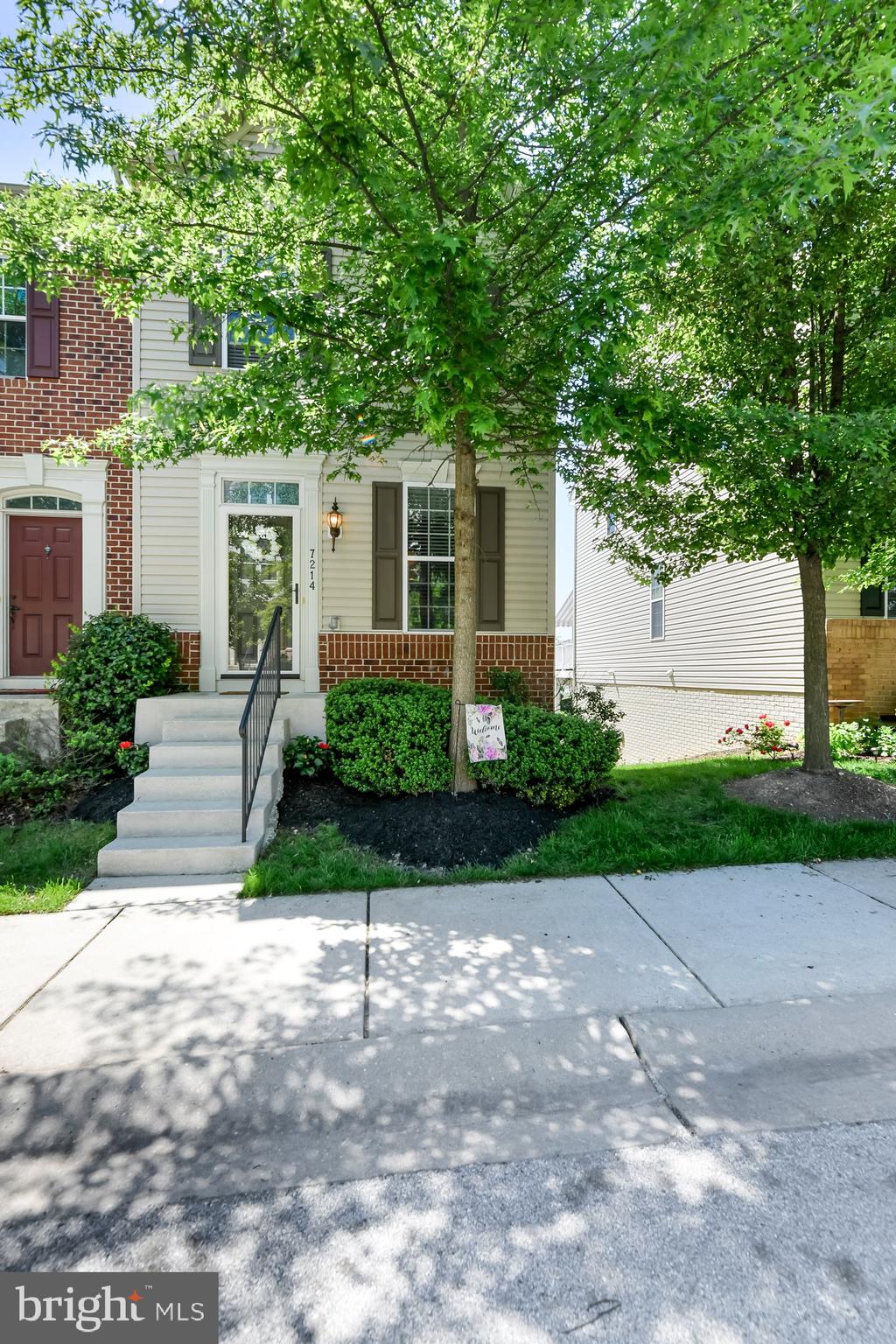7214 Abbey Road Elkridge, MD 21075 - Photo 3 of 37 Gallery Image 3