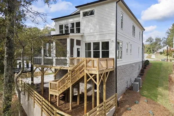 $975,800 | 611 Foster Park Lane, Madison, GA 30650