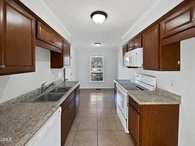 $215,000 | 1295 Arailia Drive, Fayetteville, NC 28314