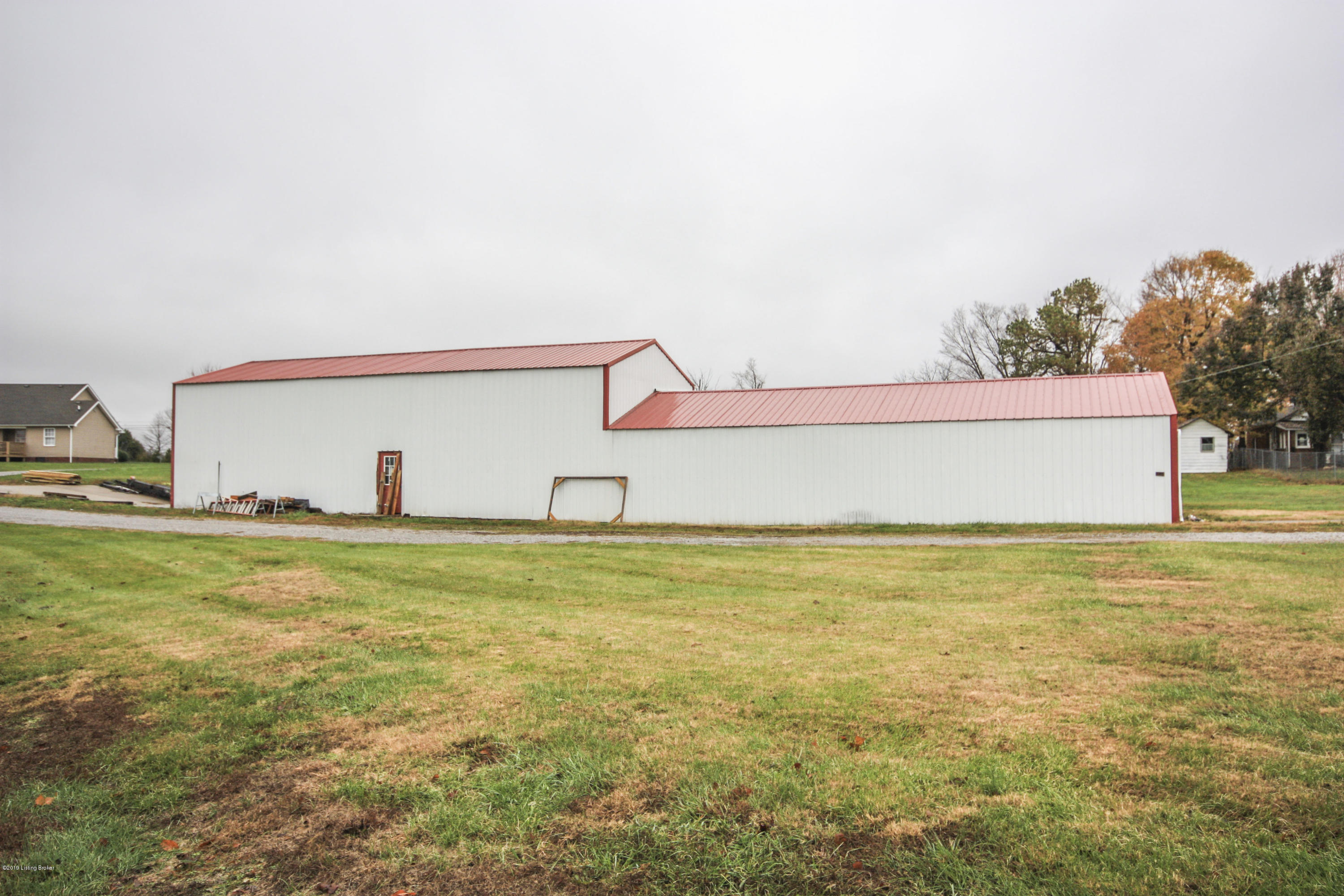 7355 Elizabethtown Road Leitchfield, KY 42754 - Photo 30 of 38 28
