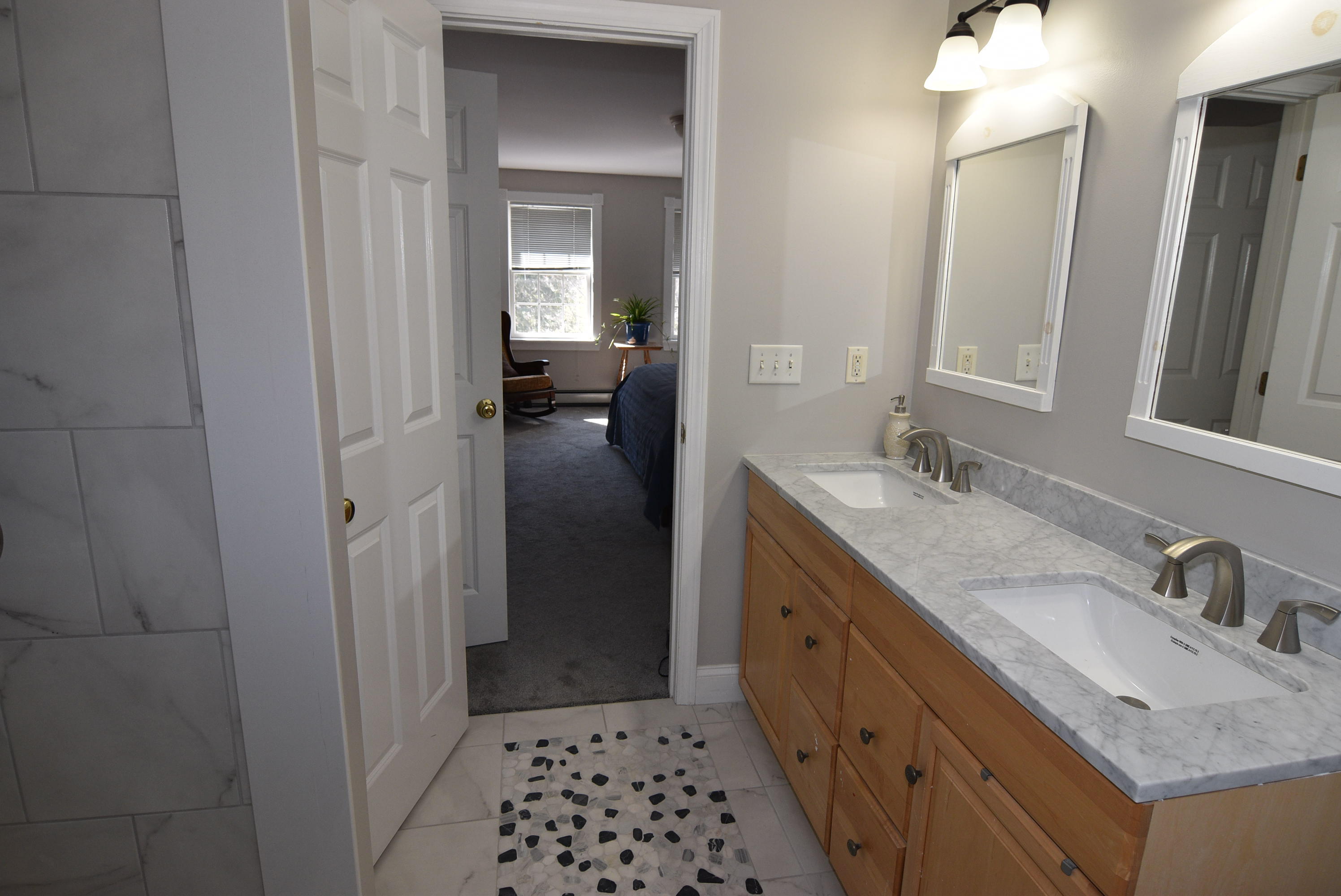 198 North Raymond Road Gray, ME 04039 - Photo 27 of 40 Spa Bath