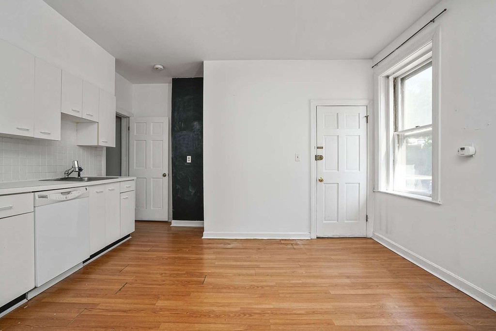 141 Chiswick Road, Unit 1 Boston, MA 02135 - Photo 7 of 21 Gallery Image 7