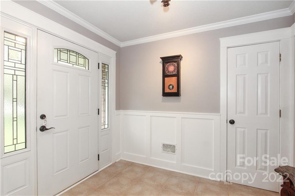 12320 Winget Road Charlotte, NC 28278 - Photo 2 of 24