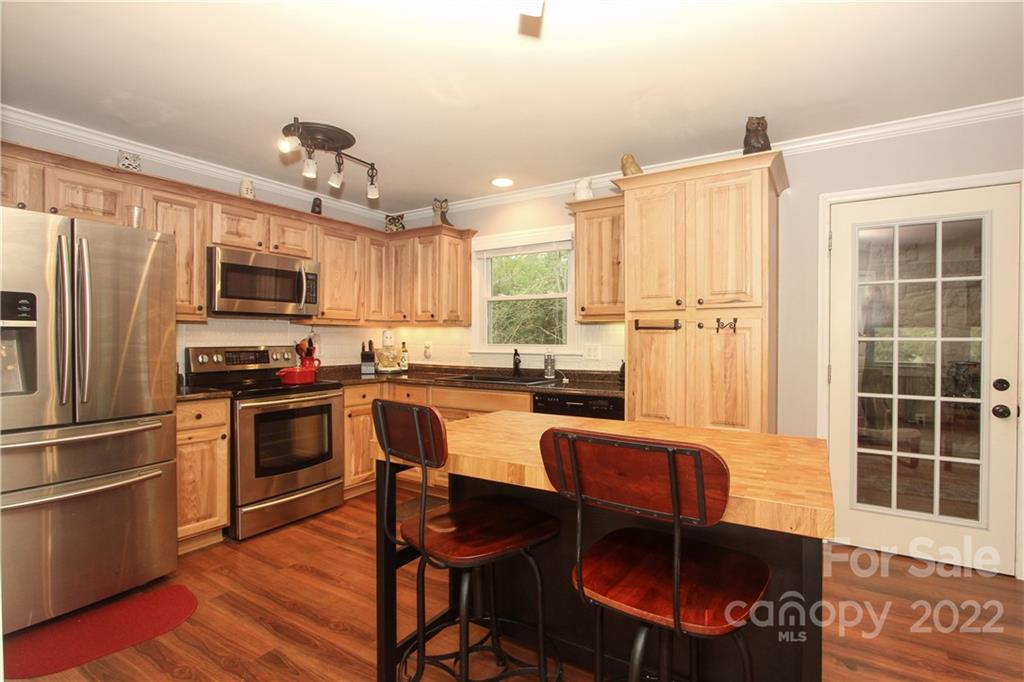 12320 Winget Road Charlotte, NC 28278 - Photo 6 of 24