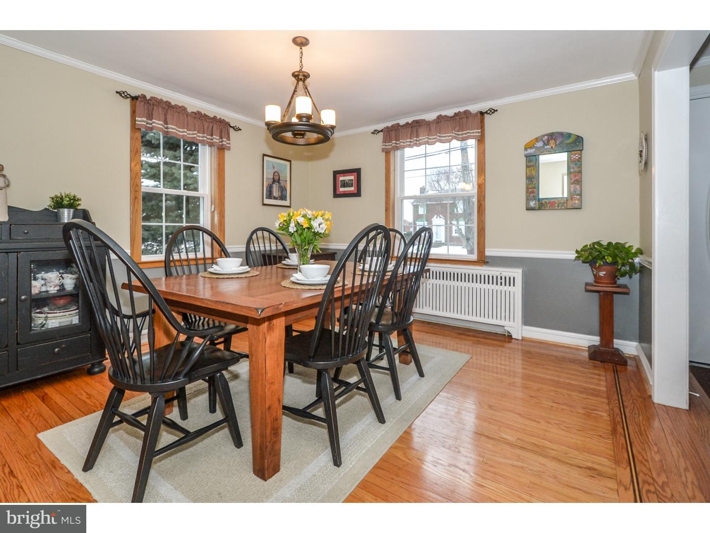 1103 Rhawn Street Philadelphia, PA 19111 - Photo 10 of 25 Dining Room