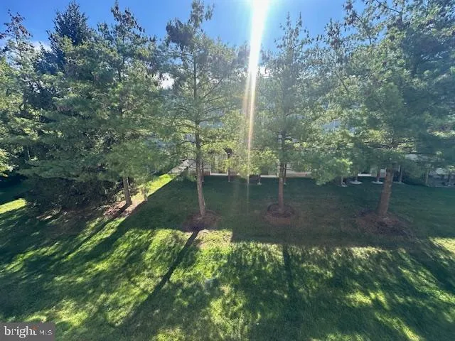 $389,900 | 18 Pioneer Court, Trenton, NJ 08628