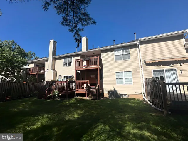 $389,900 | 18 Pioneer Court, Trenton, NJ 08628