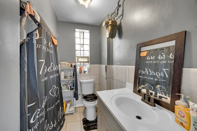 $199,000 | 2334 South Trumbull Avenue, Chicago, IL 60623