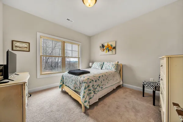 $499,950 | 7011 Linn Cove Court, Roanoke, VA 24018