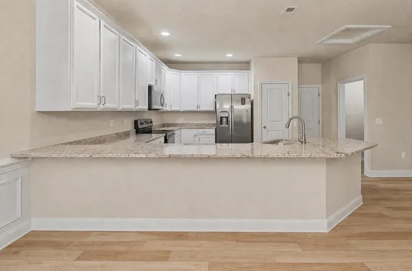 $499,950 | 7011 Linn Cove Court, Roanoke, VA 24018
