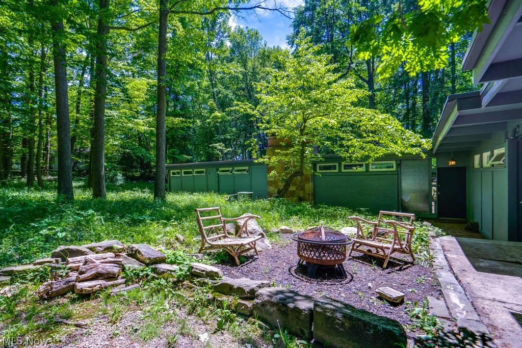7700 Webster Road Middleburg Heights, OH 44130 - Photo 47 of 48