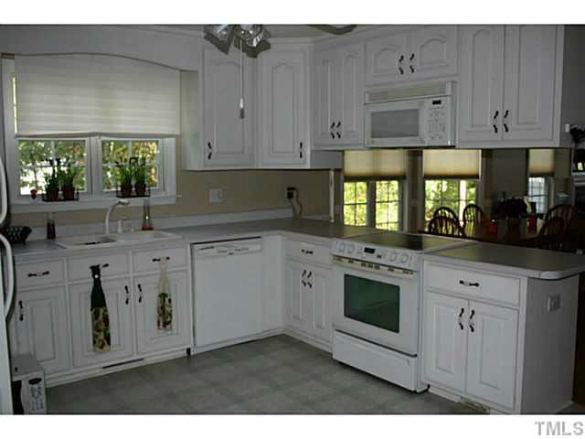 23 Ione Lane Raleigh, NC 27603 - Photo 7 of 17 Photo 7