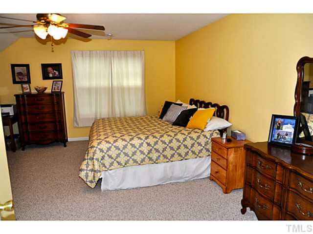 23 Ione Lane Raleigh, NC 27603 - Photo 10 of 17 Photo 10
