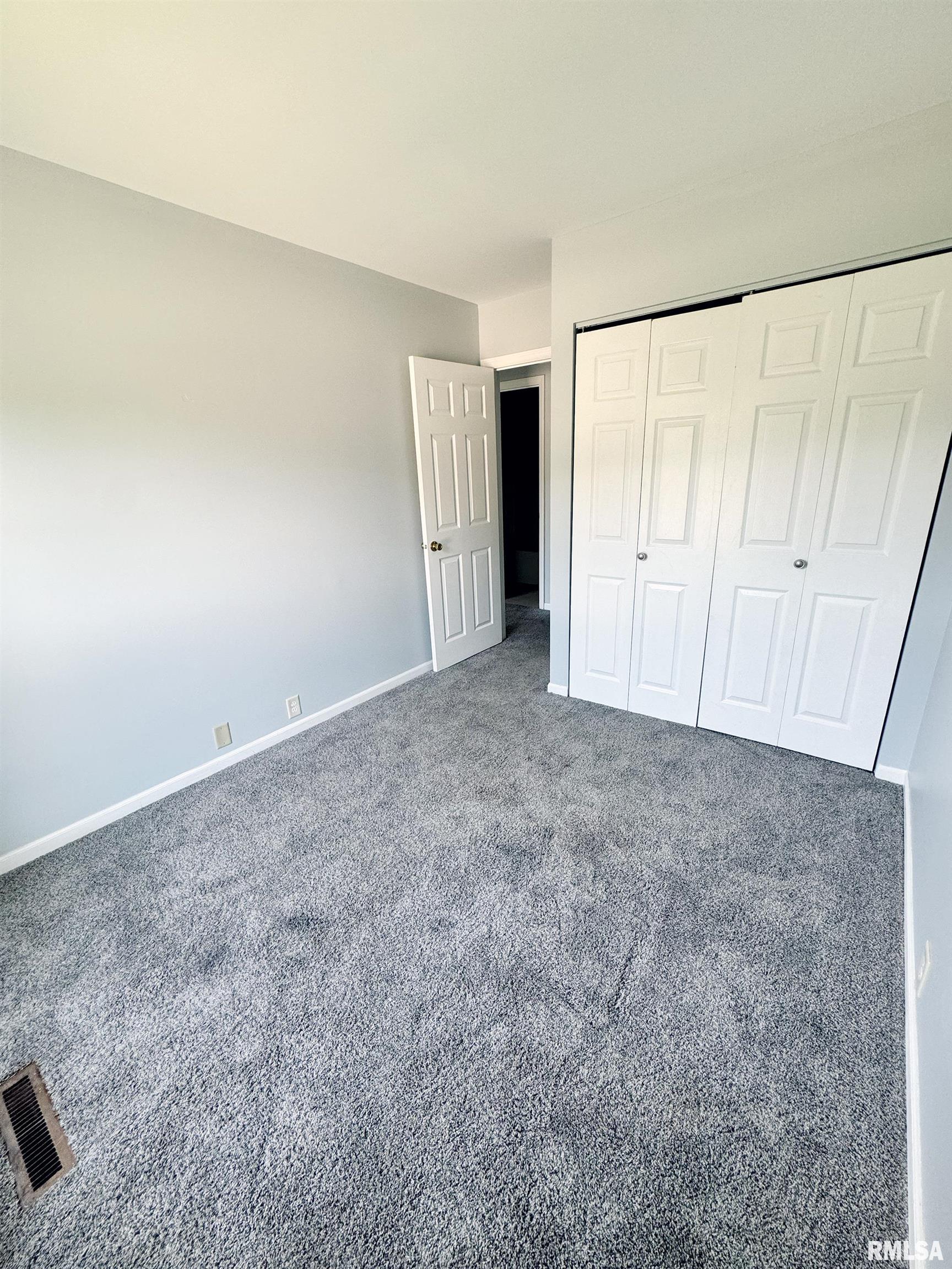 1 Sycamore Row Springfield, IL 62702 - Photo 15 of 15