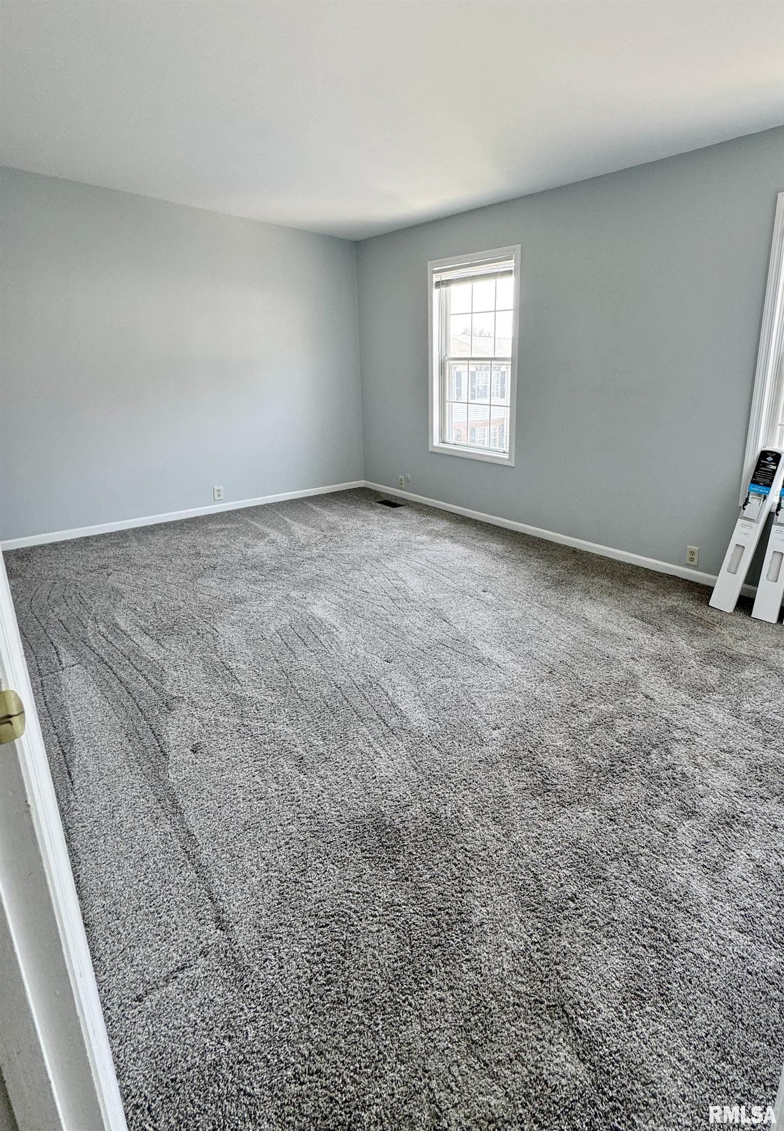 1 Sycamore Row Springfield, IL 62702 - Photo 7 of 15