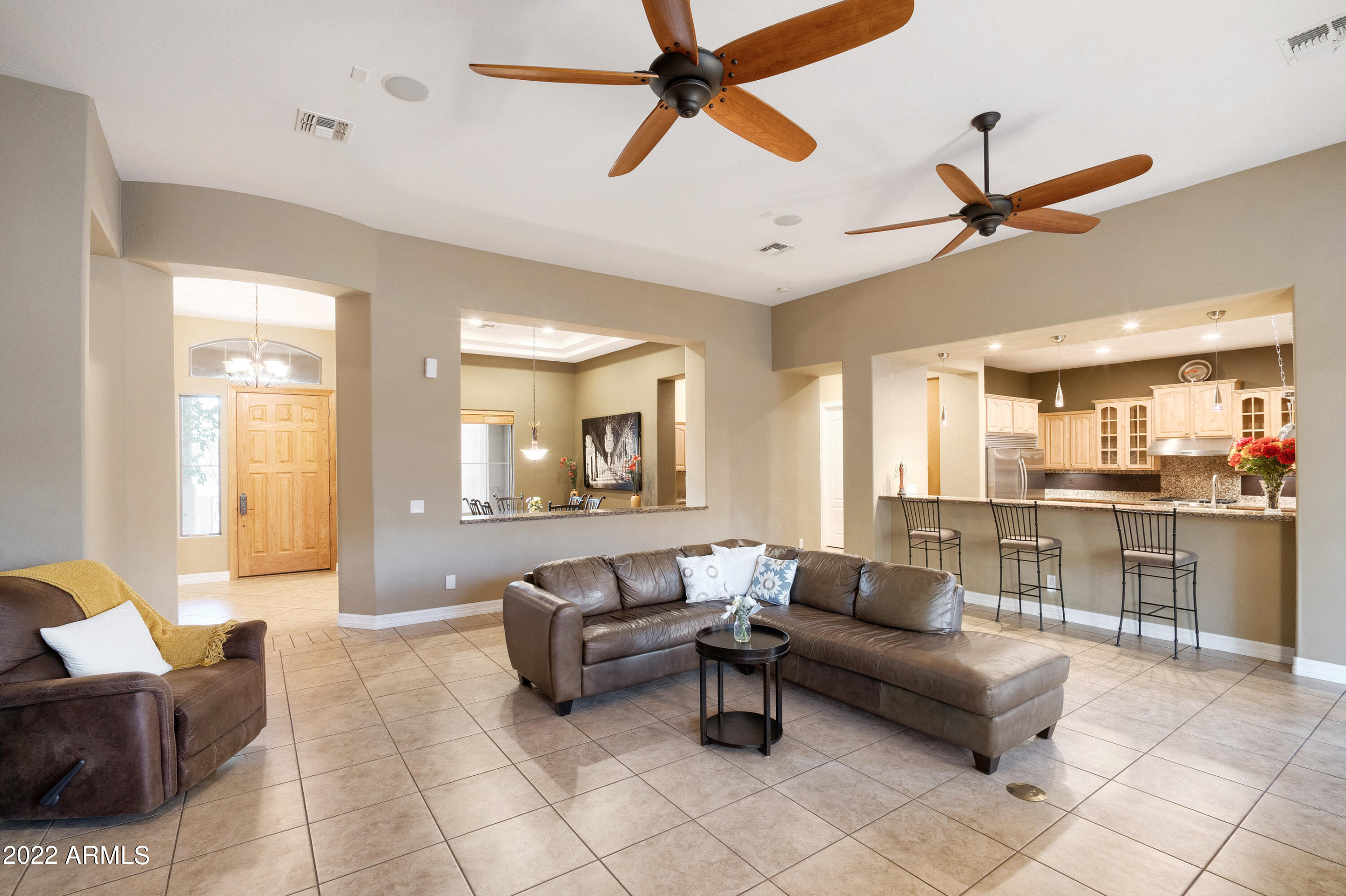 1819 West Summerside Road Phoenix, AZ 85041 - Photo 53 of 78 Family Room