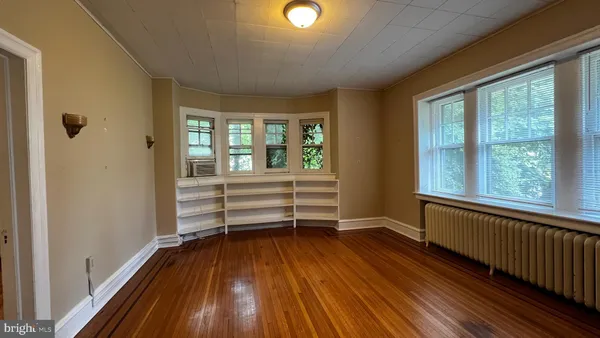 $1,500 | 316 Gerard Avenue, Unit C, Elkins Park, PA 19027