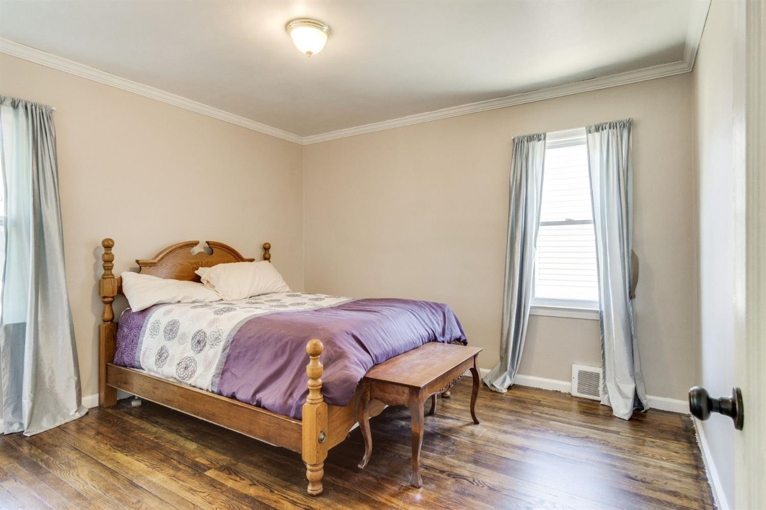 2908 Crooks Road Royal Oak, MI 48073 - Photo 19 of 35 Photo 20