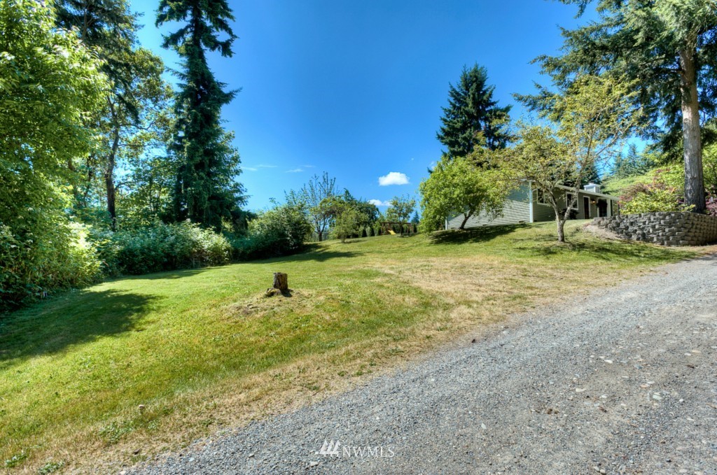 24118 Locust Way Bothell, WA 98021 - Photo 4 of 18