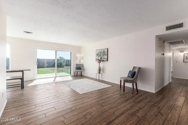 $449,000 | 1525 South Chestnut Circle, Mesa, AZ 85204