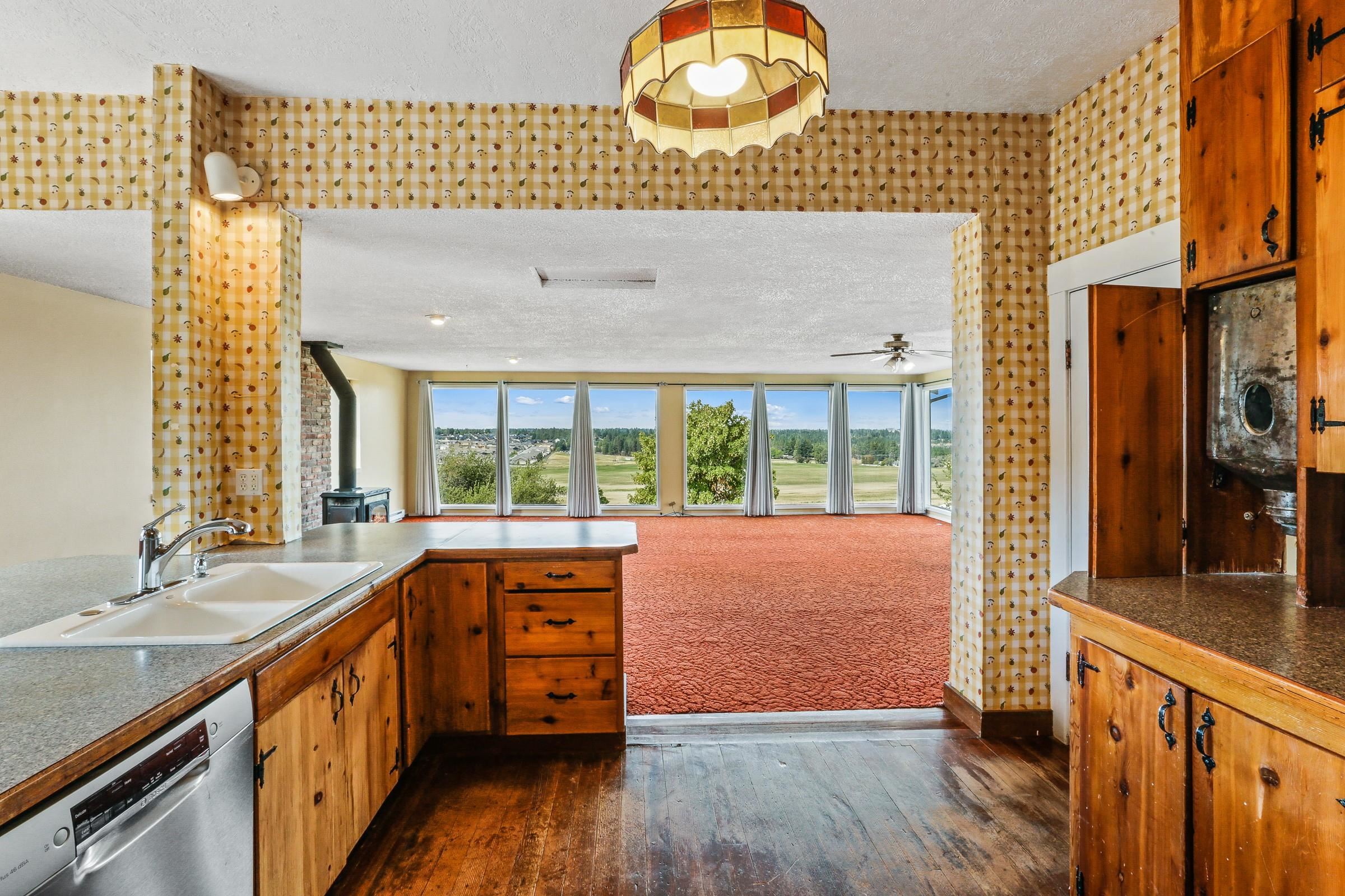 3910 South Eastern Road Spokane, WA 99223 - Photo 16 of 49