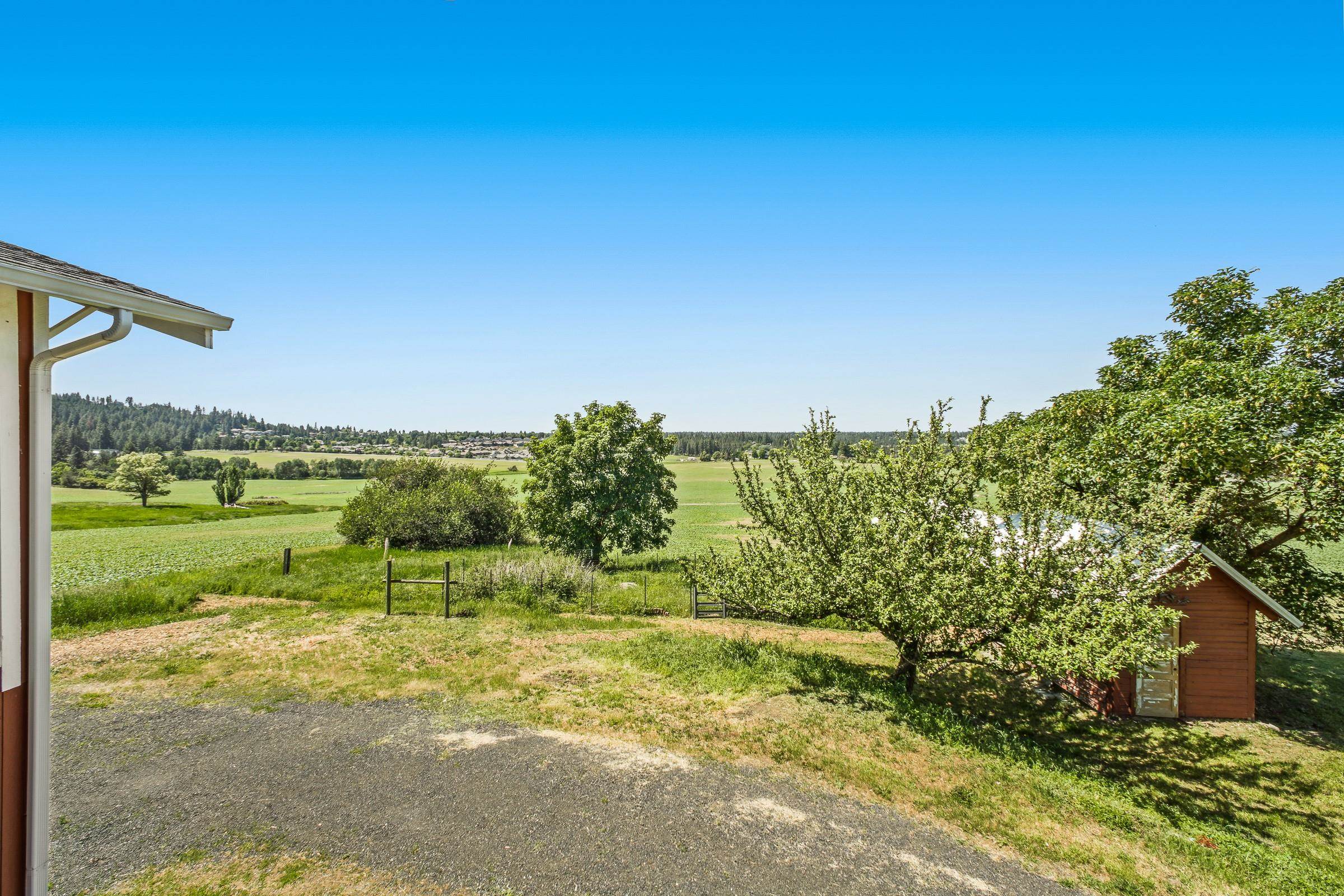 3910 South Eastern Road Spokane, WA 99223 - Photo 32 of 49