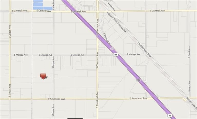 4637 South Maple Avenue Fresno, CA 93725 - Photo 6 of 6 a close up of a shower