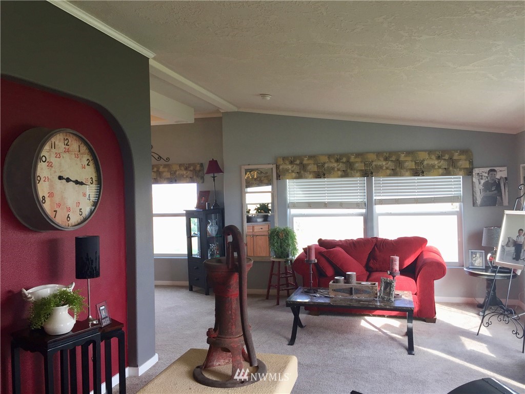33380 Scheibner Road Wilbur, WA 99185 - Photo 9 of 25 Gallery Image 9