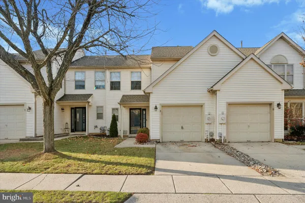 $3,000 | 9 Meadow Lane, Delran, NJ 08075