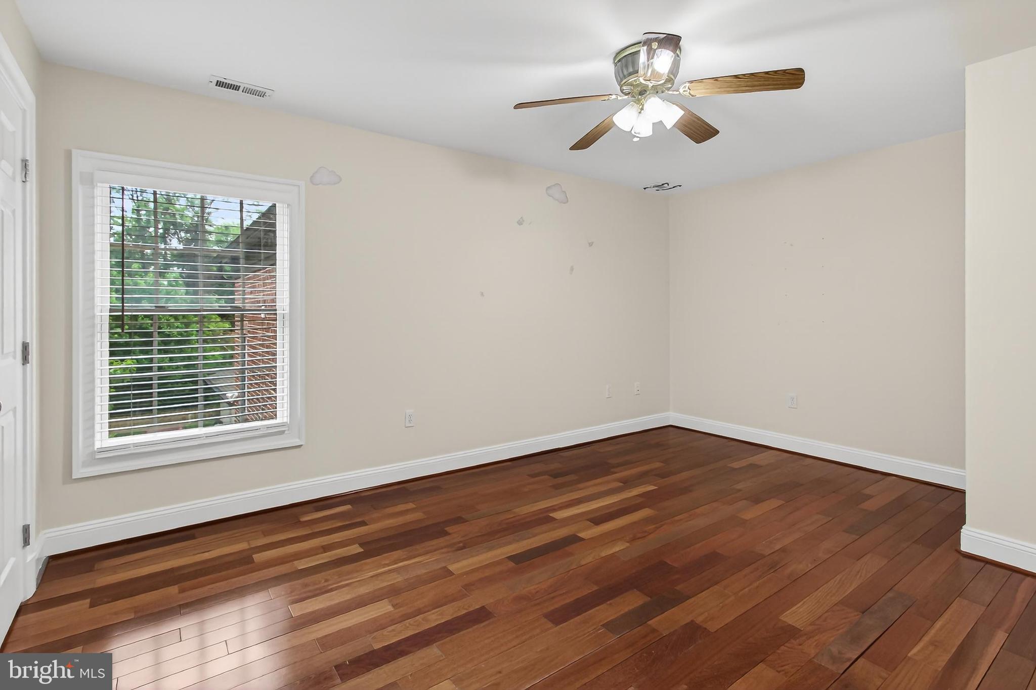 7705 Magarity Road Falls Church, VA 22043 - Photo 35 of 69