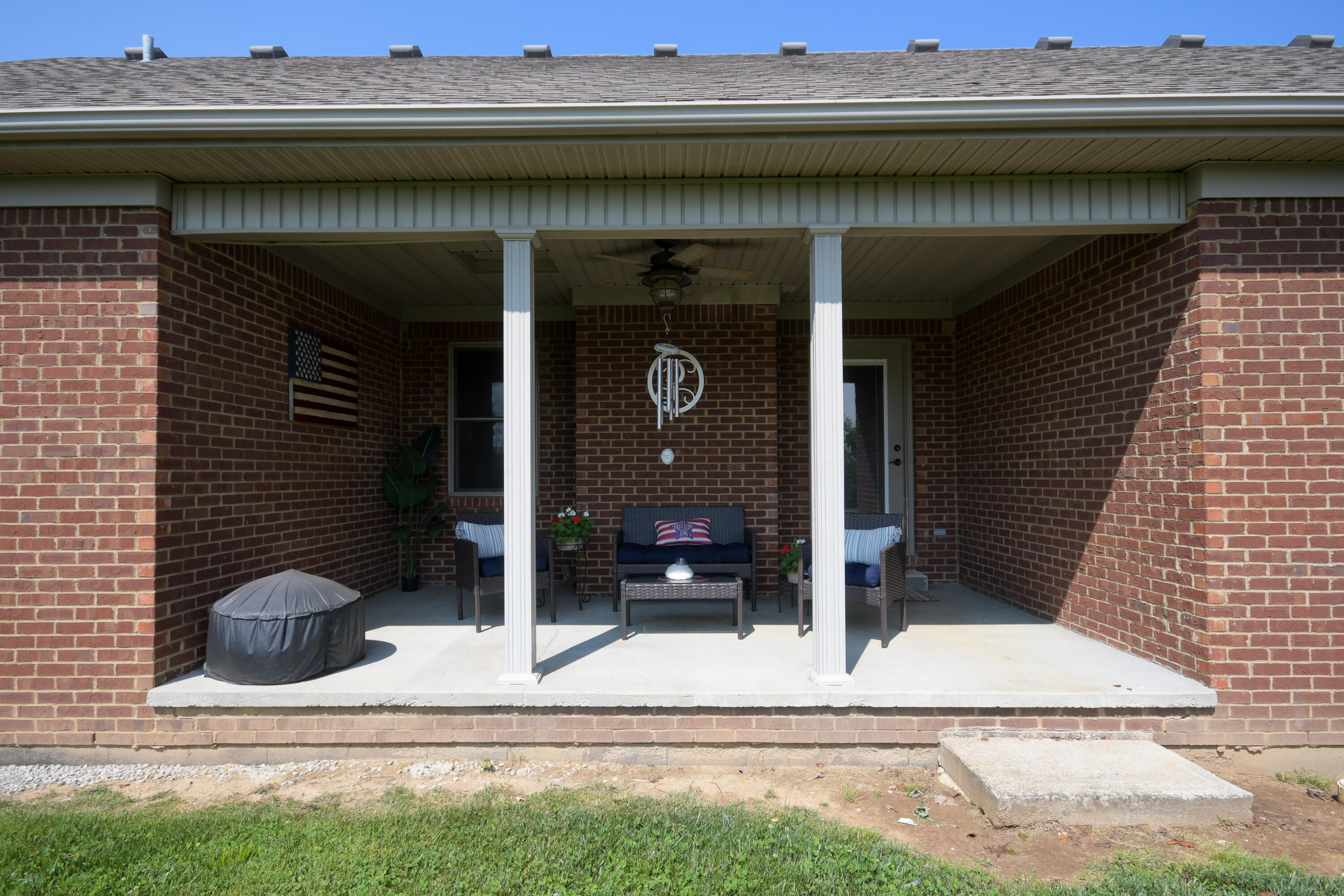 7625 Irvine Road Winchester, KY 40391 - Photo 12 of 78 Outside-29