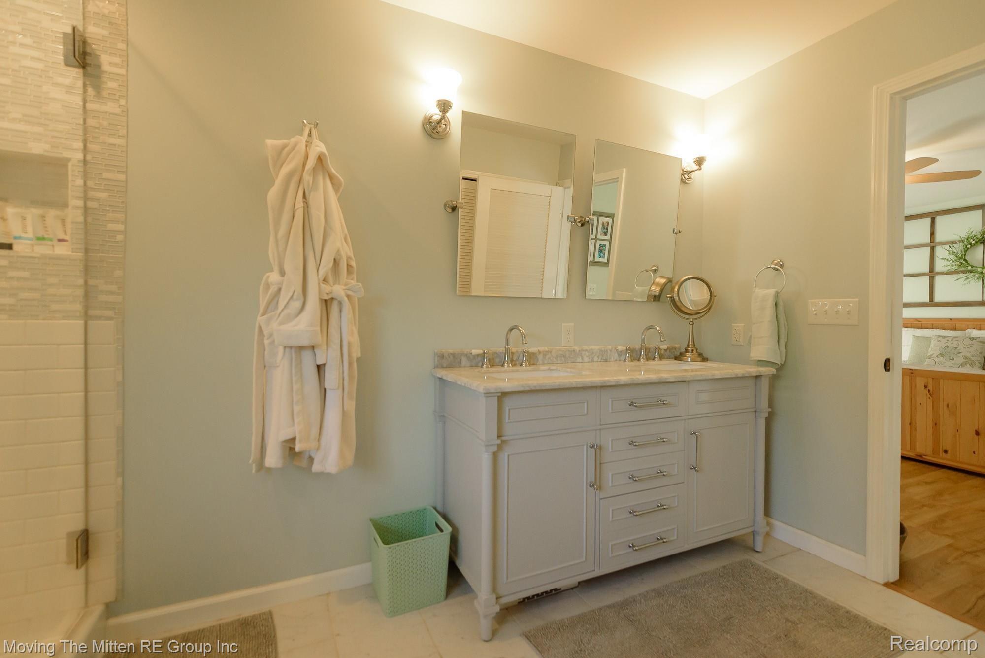 23741 Karr Road Belleville, MI 48111 - Photo 39 of 74 35.jpg