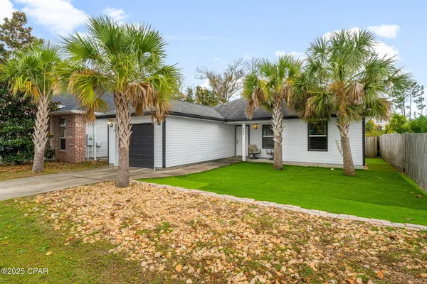 $335,000 | 223 Woodlawn Court, Panama City Beach, FL 32407