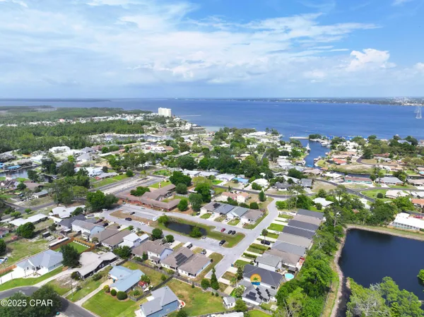 $335,000 | 223 Woodlawn Court, Panama City Beach, FL 32407