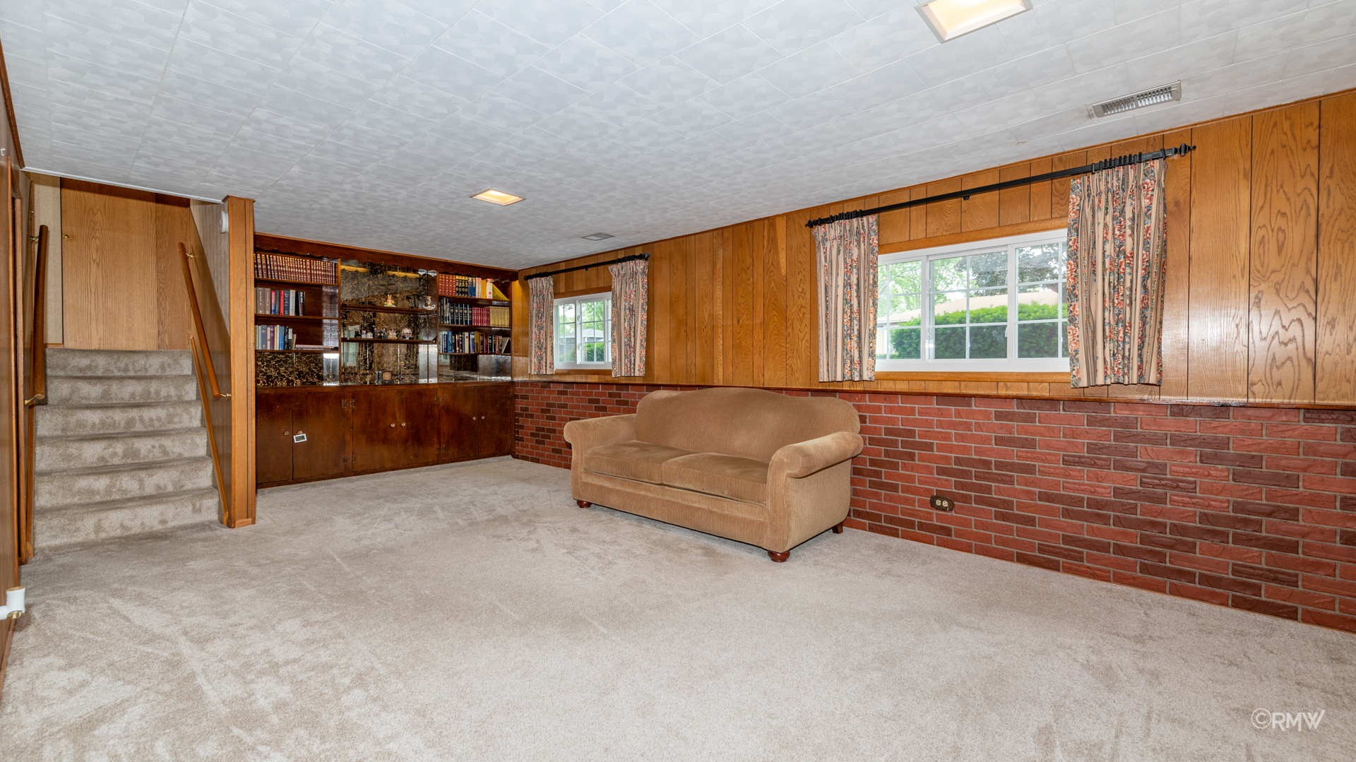 35 South Highview Avenue Addison, IL 60101 - Photo 15 of 23