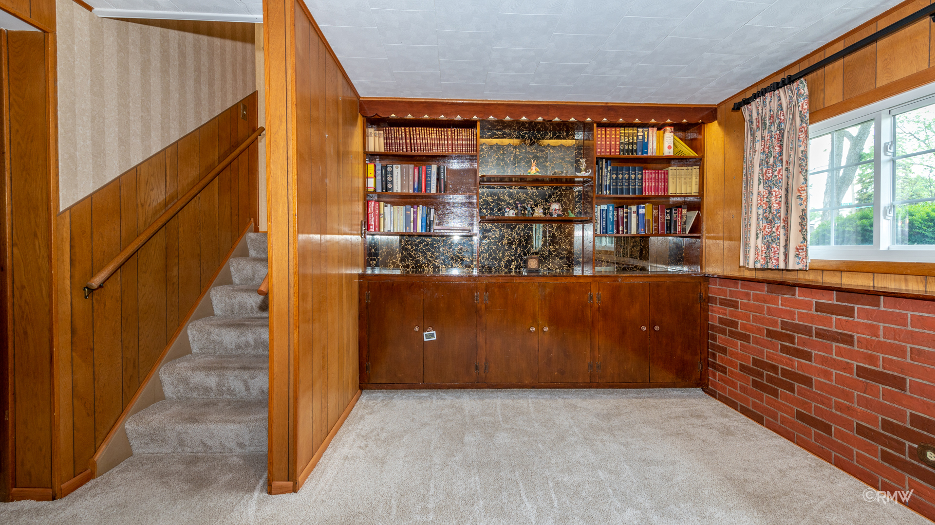 35 South Highview Avenue Addison, IL 60101 - Photo 16 of 23