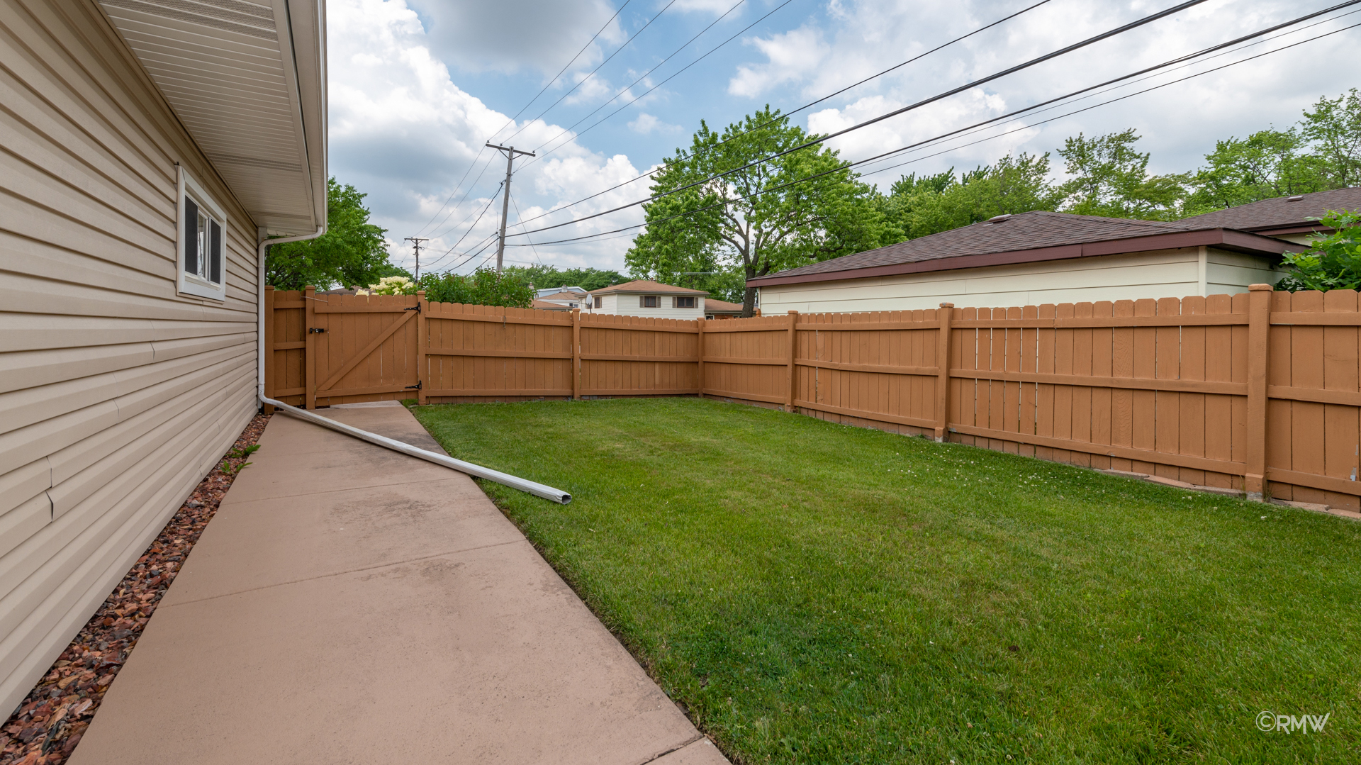 35 South Highview Avenue Addison, IL 60101 - Photo 20 of 23