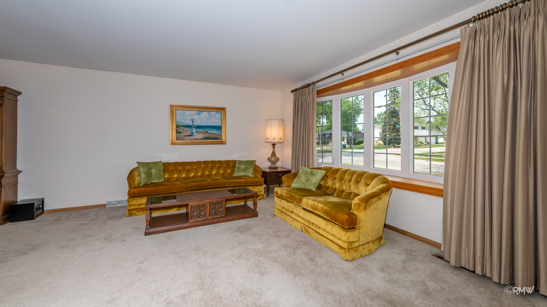 35 South Highview Avenue Addison, IL 60101 - Photo 4 of 23
