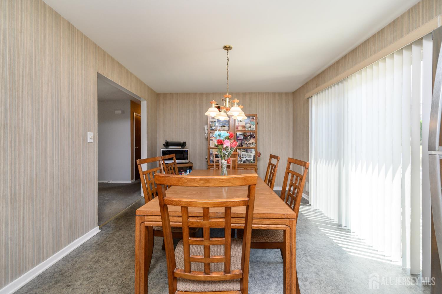 5 Evergreen Place Howell, NJ 07731 - Photo 8 of 31