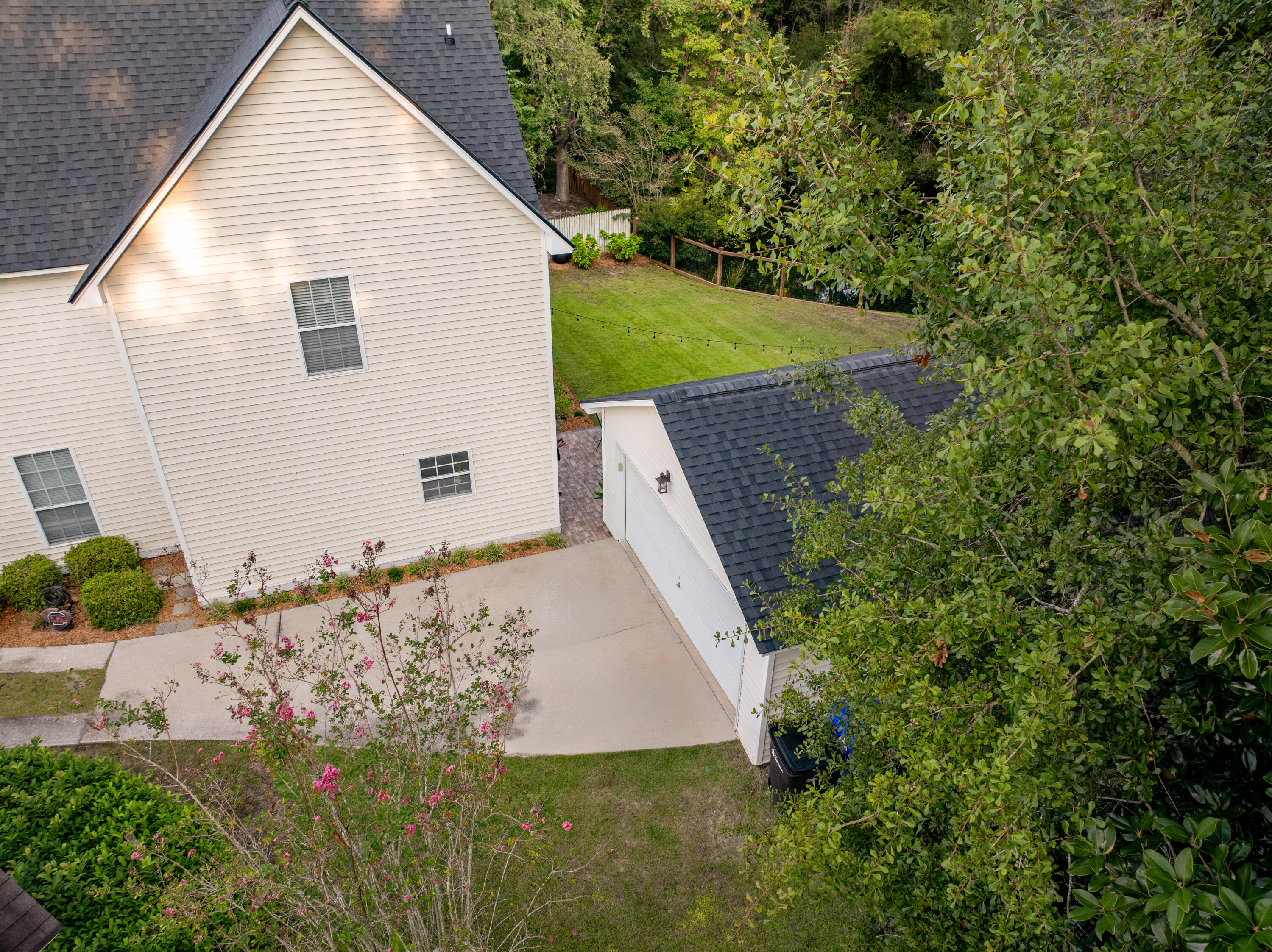 2340 Kennison Lane Mount Pleasant, SC 29466 - Photo 5 of 39 side view of lot