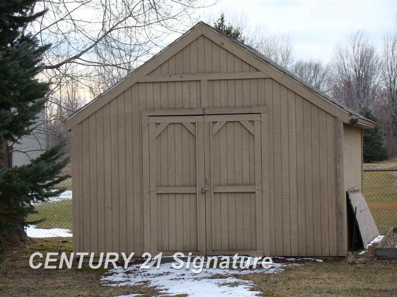 6379 North Michigan Road Saginaw, MI 48604 - Photo 5 of 16 Gallery Image 5