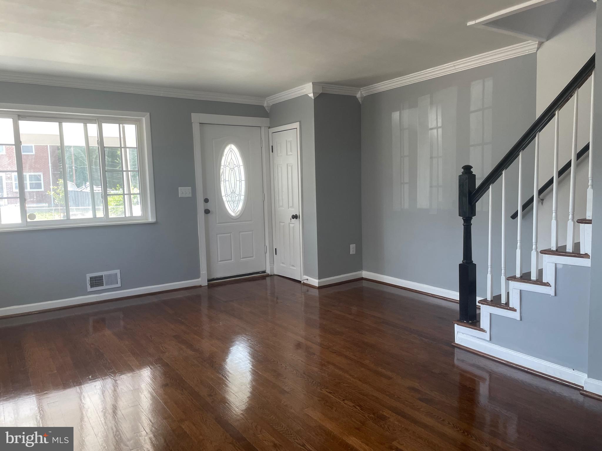 4445 Scotia Road Halethorpe, MD 21227 - Photo 2 of 43