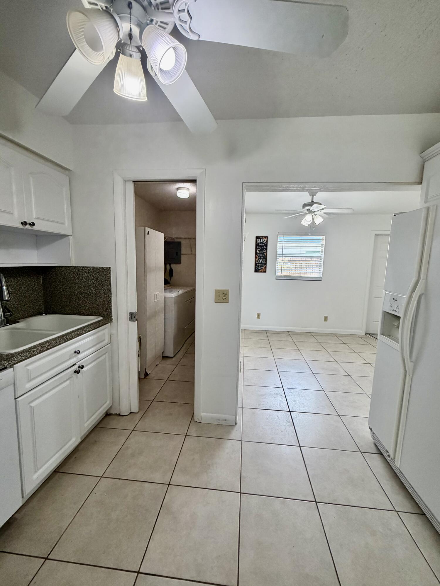 908 Anglers Way Jupiter, FL 33458 - Photo 9 of 19 IMG_0257