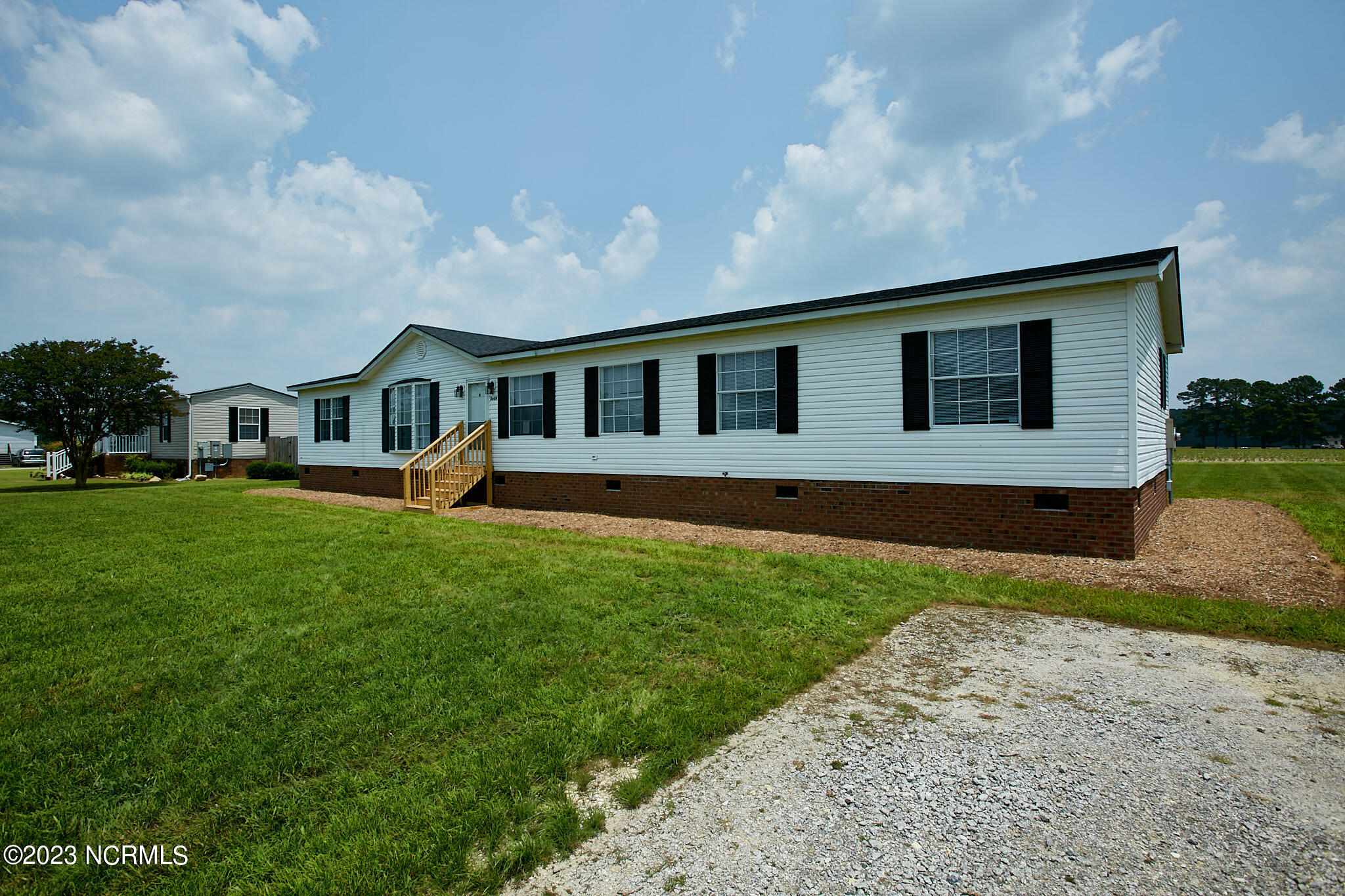 8609 Ransom Lane Kenly, NC 27542 - Photo 2 of 22 8609 Ransom Ln - Front Rt