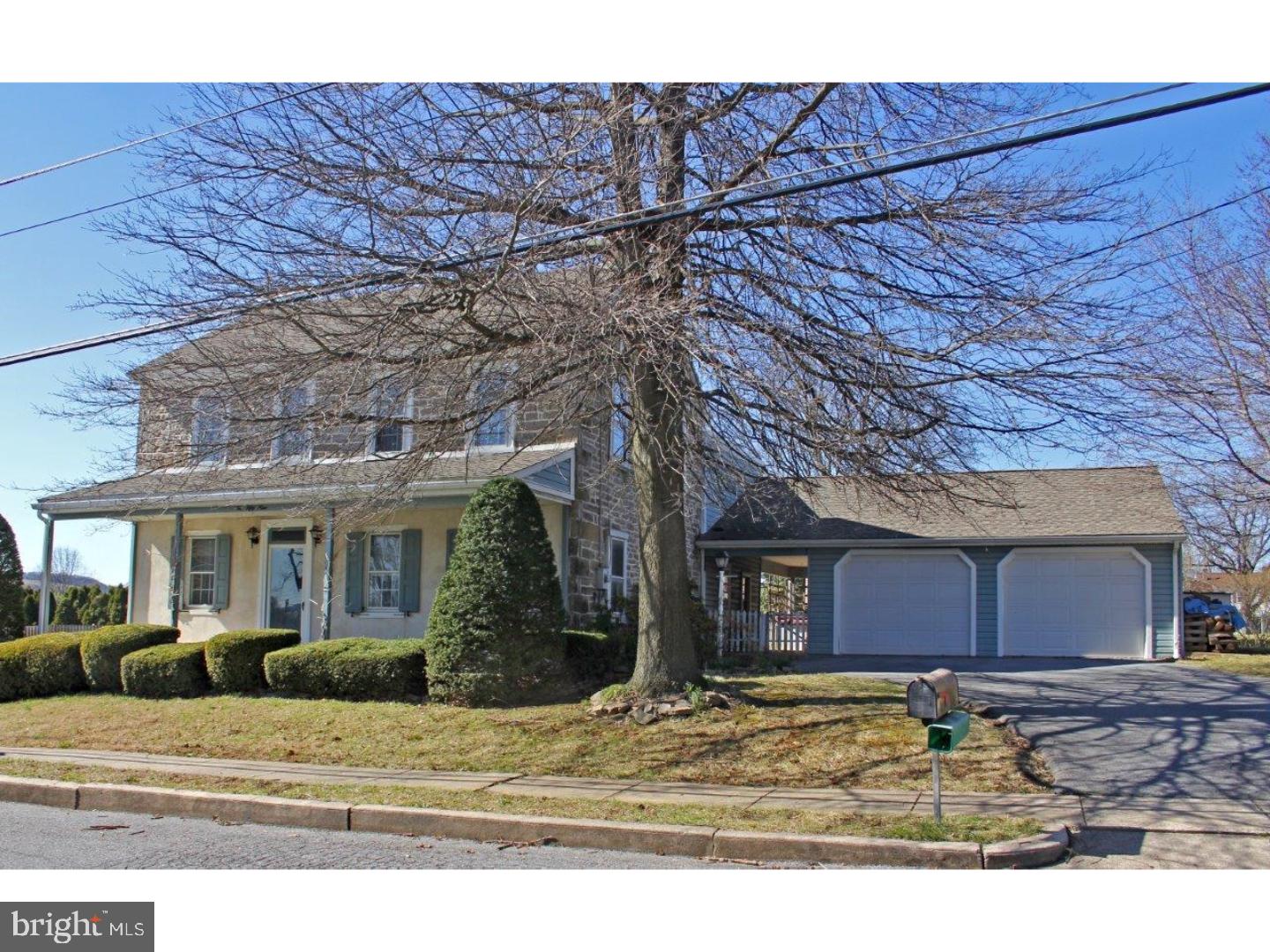 1059 Whitner Road Reading, PA 19605 - Photo 3 of 25