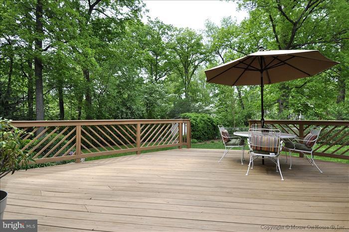 101 Adclare Road Rockville, MD 20850 - Photo 12 of 30 Exterior (Rear)