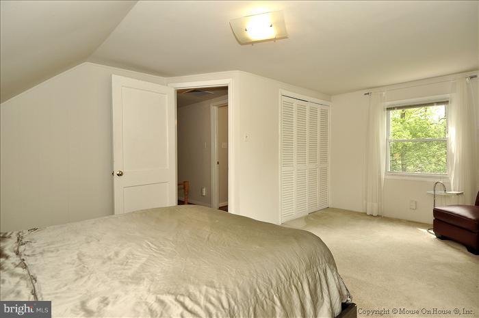 101 Adclare Road Rockville, MD 20850 - Photo 13 of 30 Bedroom (Master)